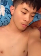 咸蛋颜值主播少年